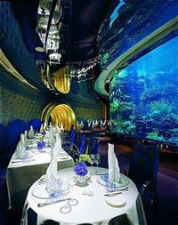 Burj Al Arab  -Al Mahara, подводный ресторан