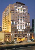 Metropolitan Palacae Hotel